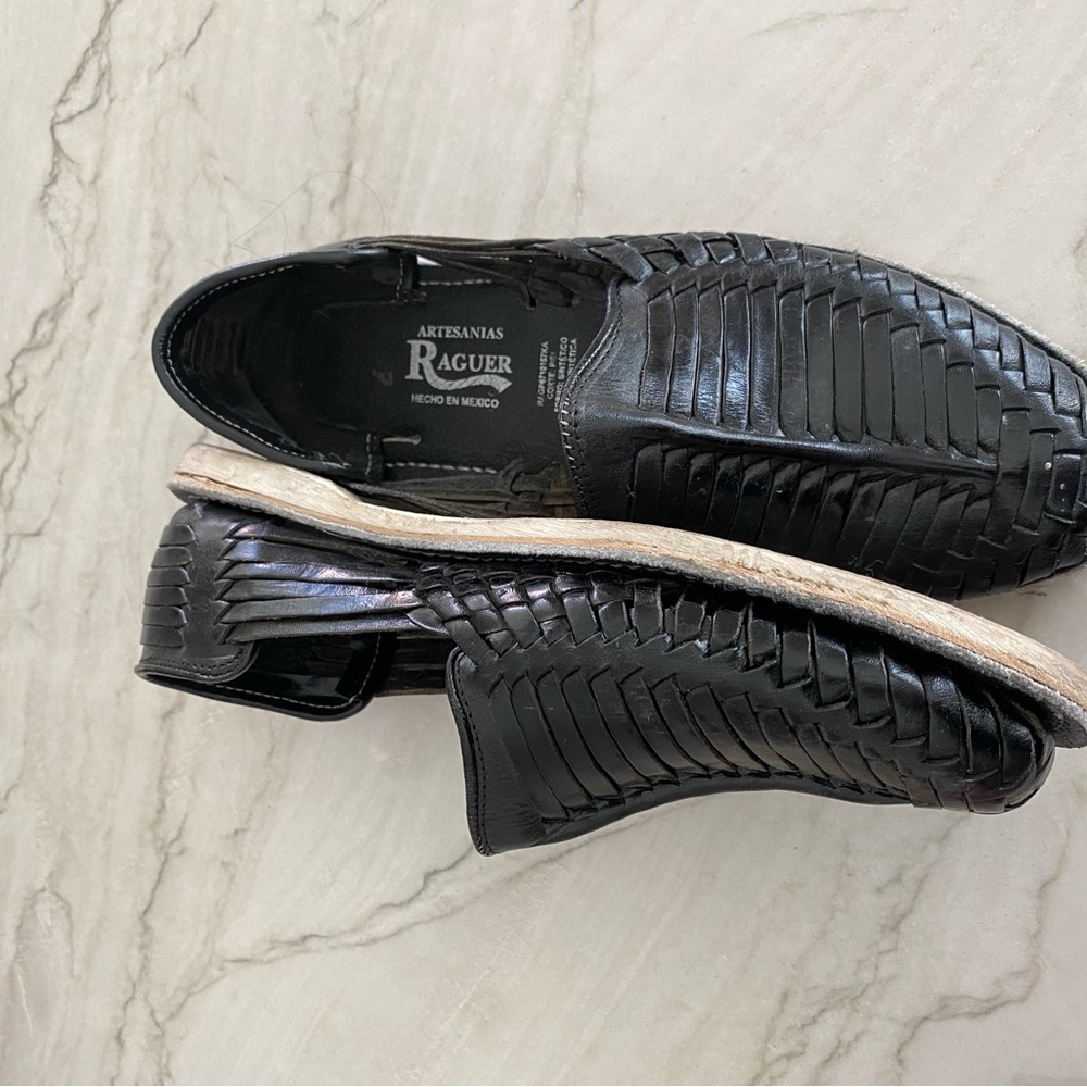 Women leather Black Huaraches